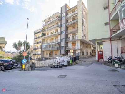 Appartamento in Vendita in Via Comunale Santo 83 a a Messina