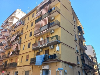 Appartamento in Vendita in Via Emilia a Taranto