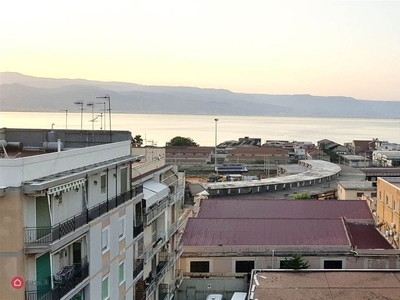 Appartamento in Vendita in Via Giuseppe La Farina 141 a Messina