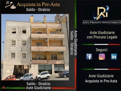Appartamento in Vendita in Via Lanera a Matera