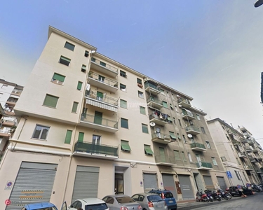 Appartamento in Vendita in Via Mignone 17 a Savona