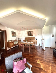Appartamento in Vendita in Via Vittorio Veneto a Arezzo