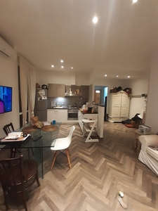 Appartamento in VIA AMENDOLA, Genova, 5 locali, 1 bagno, 80 m²