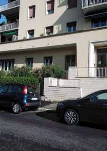 Appartamento in Via Fratelli Bronzetti, Firenze, 6 locali, 138 m²