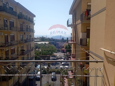 Appartamento in Via Sgroppillo, San Gregorio di Catania, 8 locali