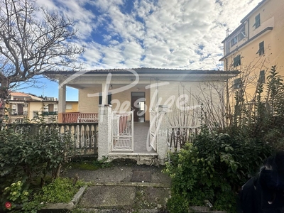 Casa indipendente in Vendita in Via di Birano a La Spezia