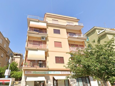 Casa indipendente in Vendita in Via Quintino Mollica a Messina