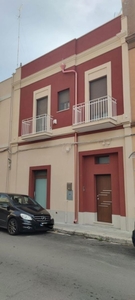 Casa indipendente in Via S. Leucio 59, Brindisi, 5 locali, 3 bagni
