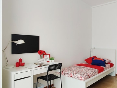 Posto letto in camera doppia condivisa in affitto a Milano