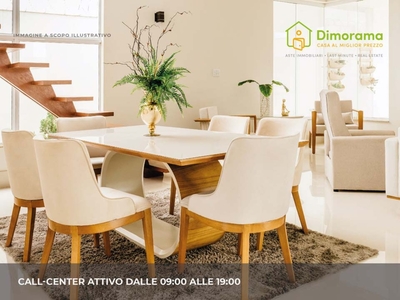 Quadrilocale in Via Arco Torrione 13, Binetto, 1 bagno, 117 m²