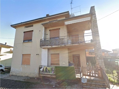 Trilocale in Via Ortigara 12, Palazzolo sull'Oglio, 1 bagno, 113 m²