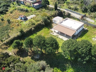 Villa in Vendita in Contrada Mezzana a Messina