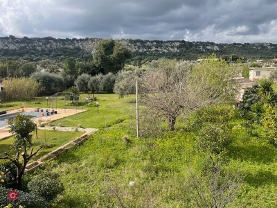 Villa in Vendita in Strada Spinagallo a Siracusa