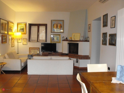Villa in Vendita in Via Montescaglioso a Matera