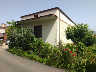 villa indipendente in vendita a Nocera Inferiore