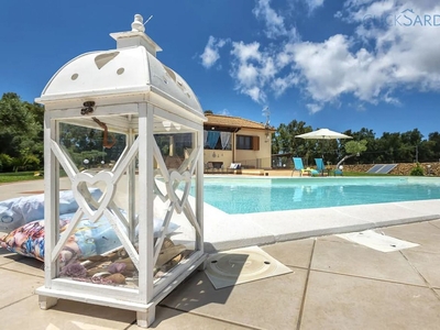 Alghero villa Marlena per 10 persone, con piscina a uso esclusivo