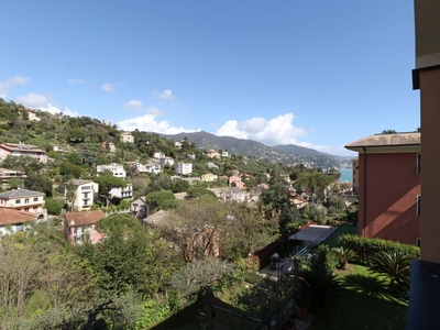 Appartamento 6 locali di 110 m² a Rapallo