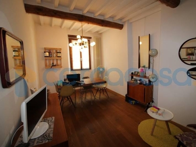 Appartamento Bilocale in ottime condizioni, in vendita in Via Garibaldi, San Giovanni Valdarno