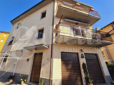 Appartamento di 125 mq in vendita - Bastia Umbra