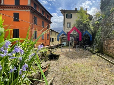 appartamento in vendita a Bagni di Lucca