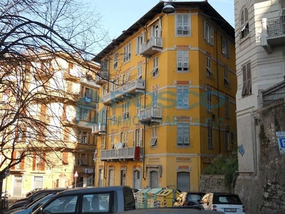 Appartamento in Vendita a La Spezia Via XX Settembre