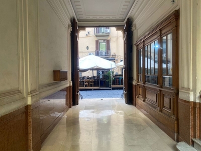 Appartamento in Vendita a Napoli, 874'500€, 140 m²