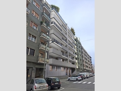 Appartamento in Vendita a Torino, zona Santa Rita, 361'000€, 130 m²