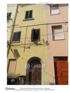 Appartamento in Vendita in a Santa Croce sull'Arno