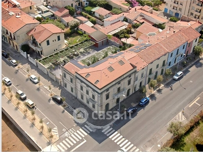 Appartamento in Vendita in Piazza Gorgona a Pisa