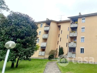 Appartamento in Vendita in Piazzale Alcide De Gasperi 11 a Varese
