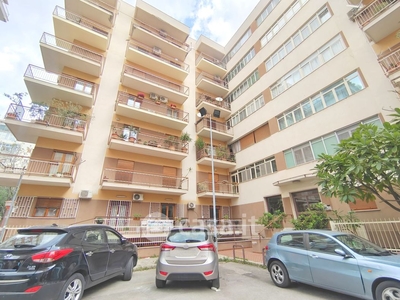 Appartamento in Vendita in Via Monte Cuccio a Palermo