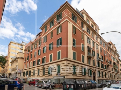 Appartamento in Vendita in Via Muzio Attendolo a Roma