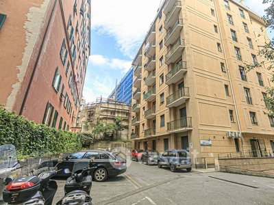Appartamento in Vendita in Via Nino Bixio a Genova