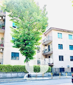 Appartamento in Vendita in Via Pietro Castellino a Napoli