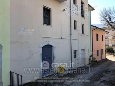 Appartamento in Vendita in Via San Cipriano 56 a L'Aquila