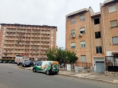 Appartamento in Vendita in Via San Raffaele Arcangelo 61 a Palermo