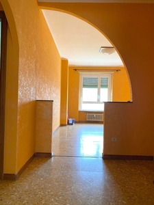 Appartamento in Via Dante Alighieri 14, Piossasco, 5 locali, 100 m²