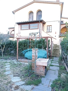 Appartamento indipendente in ottime condizioni a Montecatini Val di Cecina