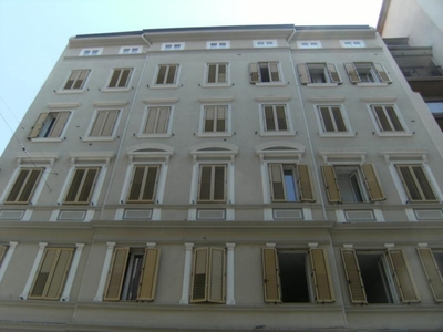 Bilocale a Trieste, 1 bagno, arredato, 52 m², 3° piano, terrazzo
