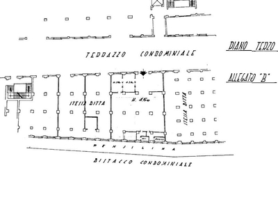 Capannone in Vendita a Genova, zona Bolzaneto, 88'613€, 239 m²