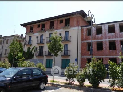 Capannone in Vendita in Via delle Terme a Godiasco Salice Terme