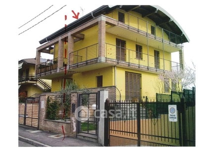 Casa Bi/Trifamiliare in Vendita in Via Giovanni Pascoli 20 a a Vimercate