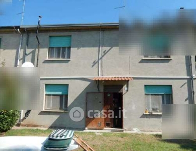 Casa Bi/Trifamiliare in Vendita in Via Trombona a Riva del Po