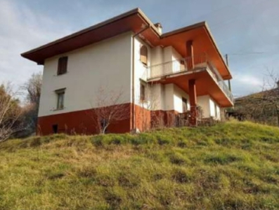 casa in vendita a Castelnovo del Friuli