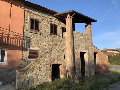 casa in vendita a Cortona