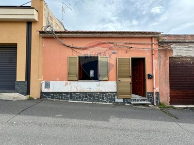 Casa indipendente in vendita a Santa Venerina