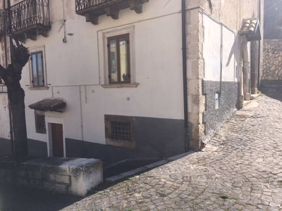 Casa semi indipendente a Rocca Pia