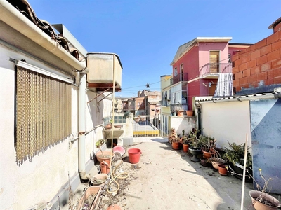 Casa singola in vendita a Paterno' Catania