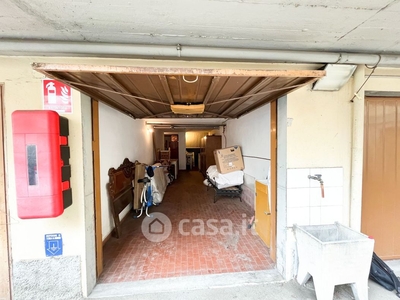 Garage/Posto auto in Vendita in Via Baccio da Montelupo a Scandicci