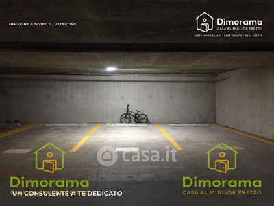 Garage/Posto auto in Vendita in Via Sorso 99 a Sassari